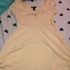 3/$15 pale yellow tie front forever 21 dress